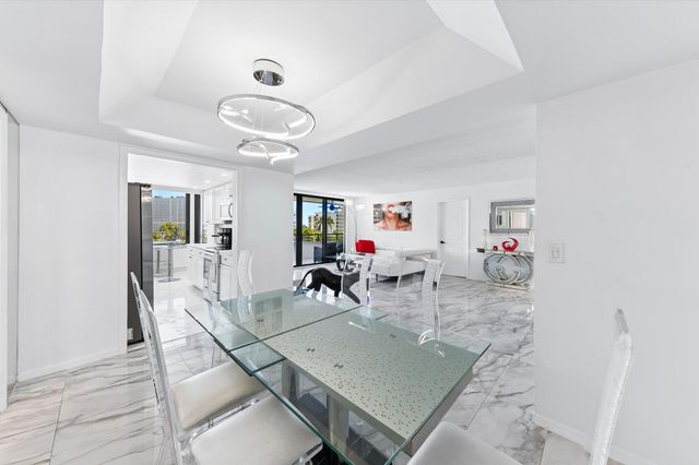 3589 S Ocean Boulevard 403, South Palm Beach, FL 33480
