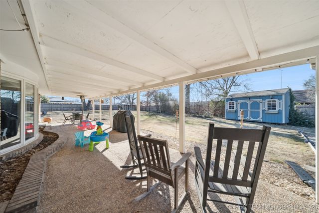 1912 Brookfield Terrace, Pryor, OK 74361