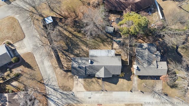 1912 Brookfield Terrace, Pryor, OK 74361