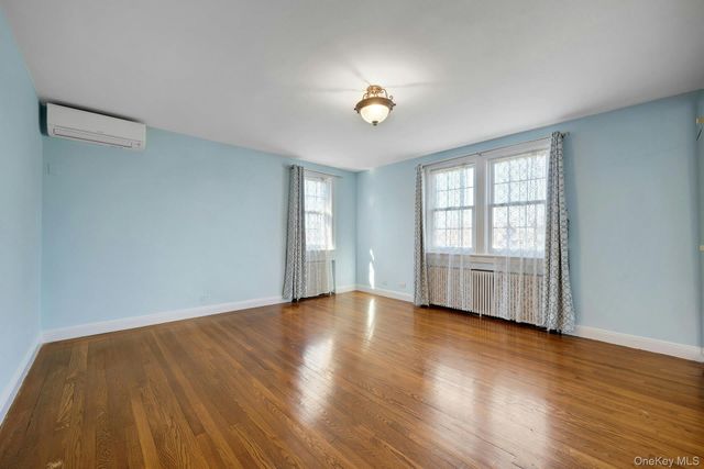 156 Park Drive, Eastchester, NY 10709