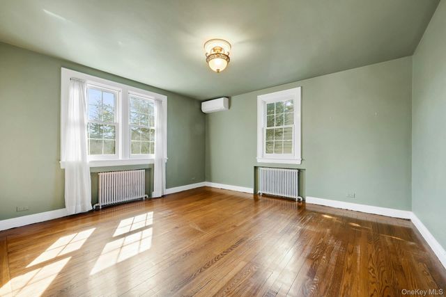 156 Park Drive, Eastchester, NY 10709