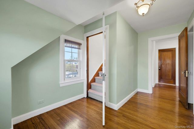 156 Park Drive, Eastchester, NY 10709