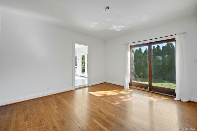 156 Park Drive, Eastchester, NY 10709