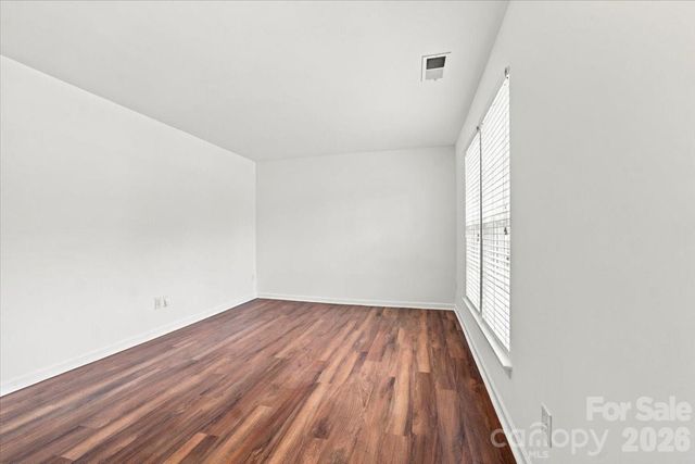 3048 Misty Harbor Circle E, Cramerton, NC 28032