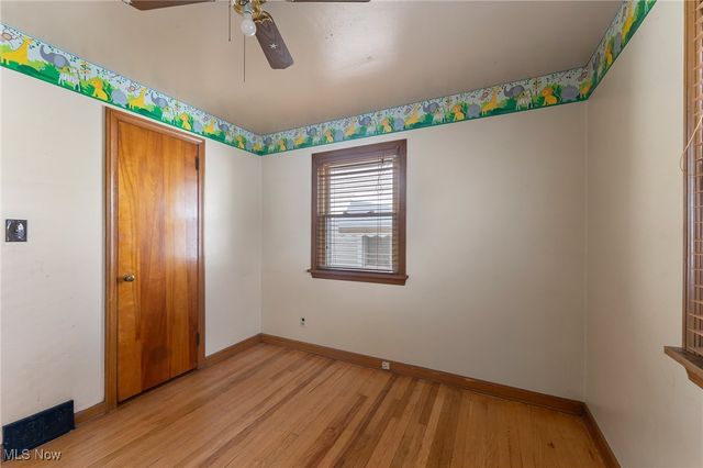 81 S Edgehill Avenue, Austintown, OH 44515