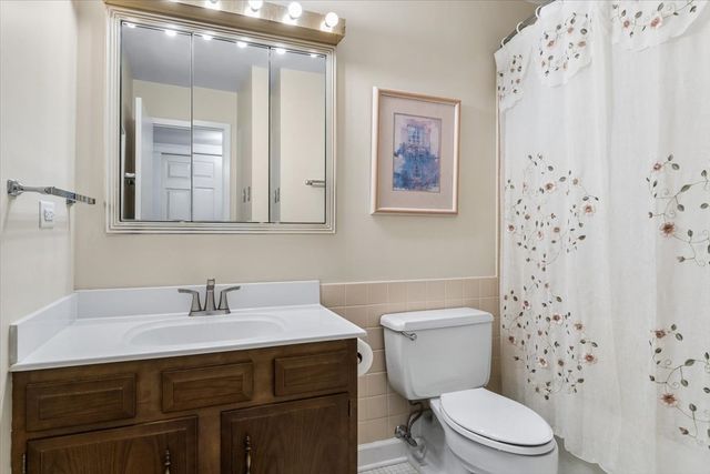 6565 Main Street 201, Downers Grove, IL 60516