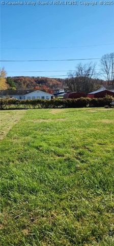 3253 Putnam Avenue, Hurricane, WV 25526