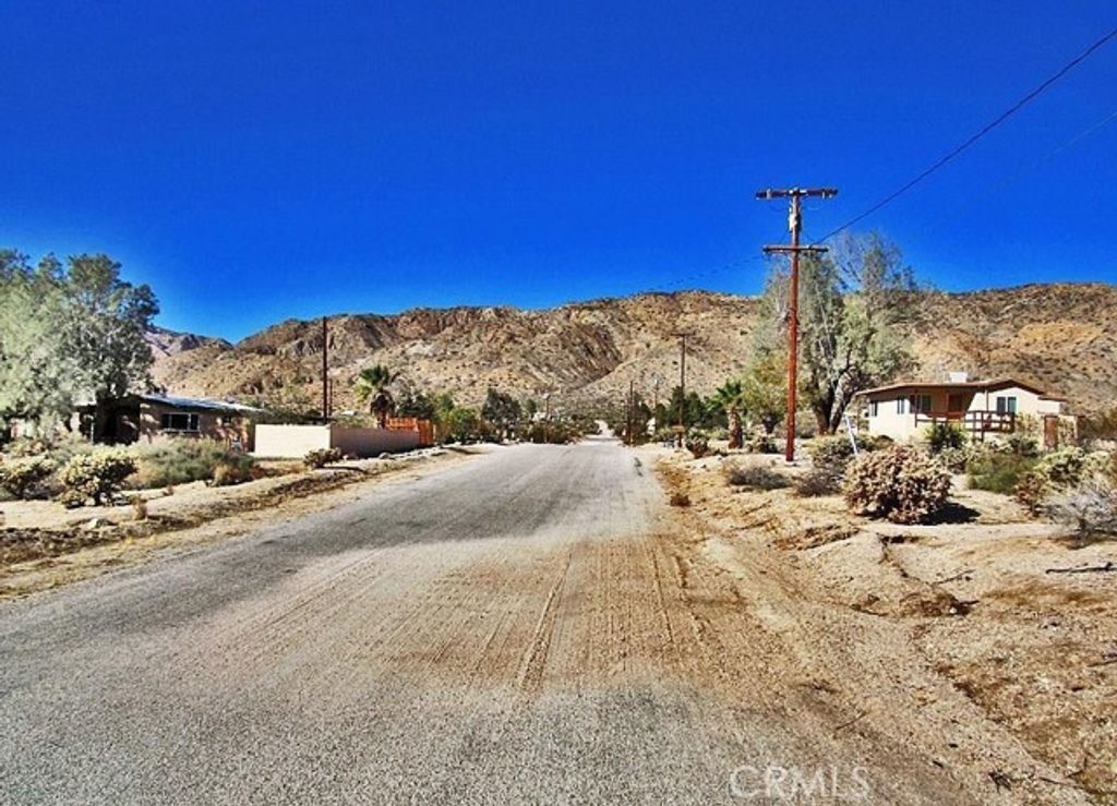 8675 Highland Road, Morongo Valley, CA 92256