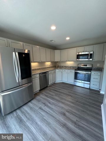 606 GUNPOWDER CT, Collegeville, PA 19426