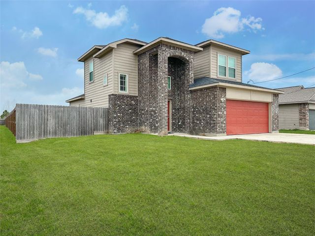 727 Road 5105, Cleveland, TX 77327
