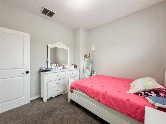 727 Road 5105, Cleveland, TX 77327