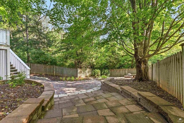 1000 Stratford Circle, Manhattan, KS 66503