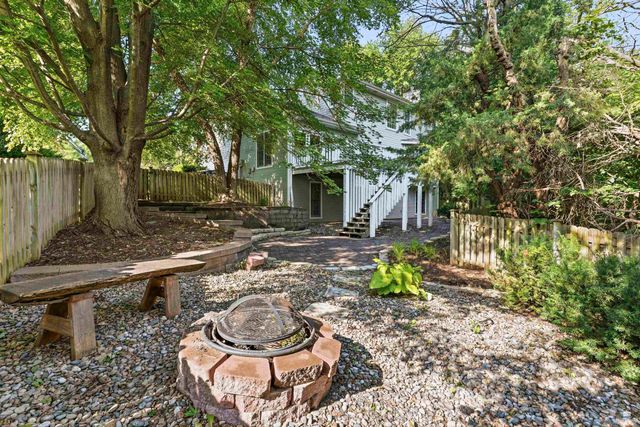 1000 Stratford Circle, Manhattan, KS 66503