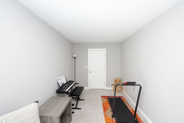 18 Craftsman Ct 16, Grafton, MA 01560