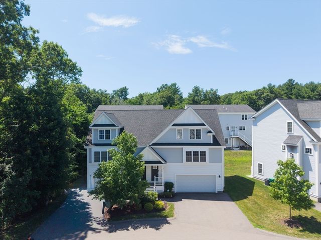 18 Craftsman Ct 16, Grafton, MA 01560