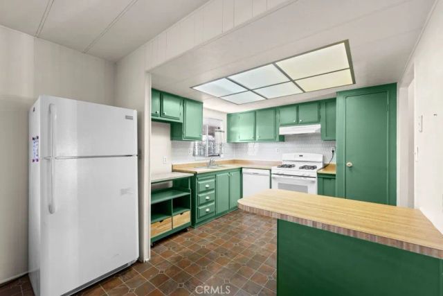 6741 Lincoln 15, Buena Park, CA 90620