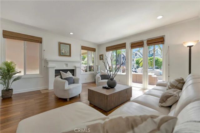 515 20th Street, Huntington Beach, CA 92648