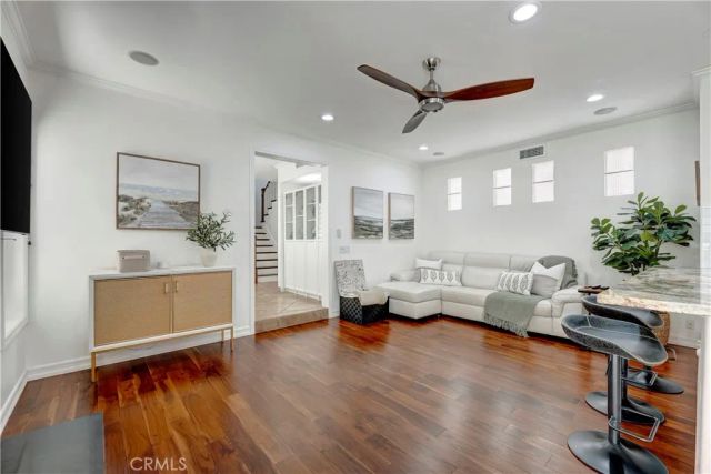 515 20th Street, Huntington Beach, CA 92648