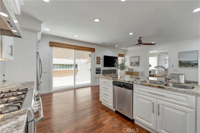 515 20th Street, Huntington Beach, CA 92648