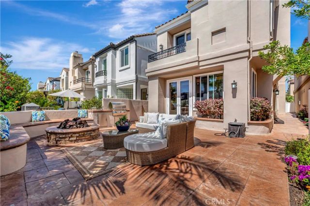 515 20th Street, Huntington Beach, CA 92648