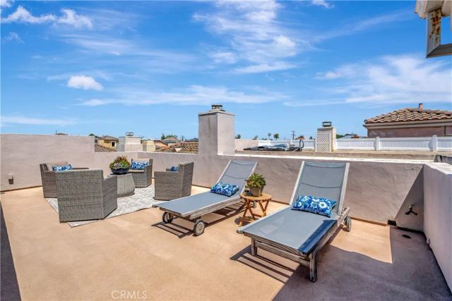 515 20th Street, Huntington Beach, CA 92648