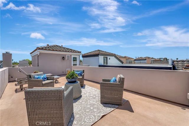 515 20th Street, Huntington Beach, CA 92648