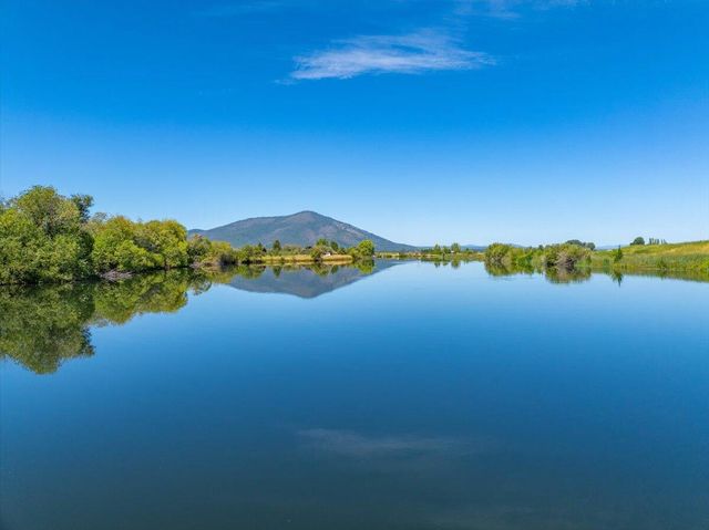 25653 Glenburn Road, Fall River Mills, CA 96028