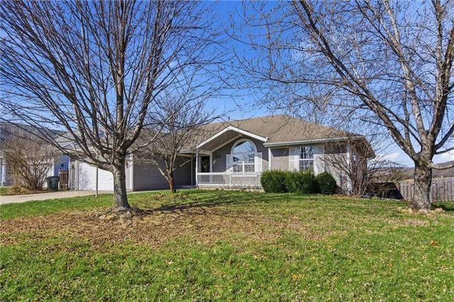 3708 Richmond Drive, Leavenworth, KS 66048