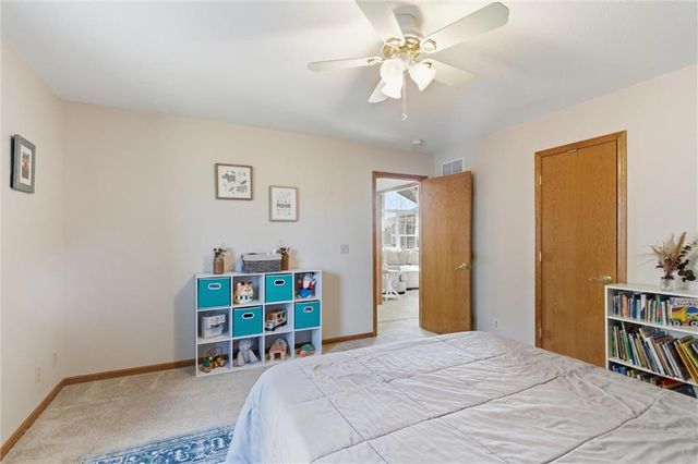 3708 Richmond Drive, Leavenworth, KS 66048