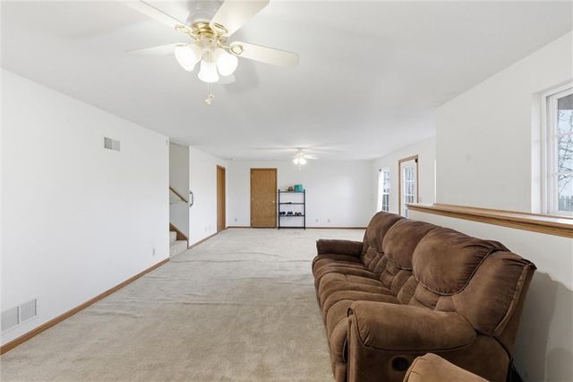 3708 Richmond Drive, Leavenworth, KS 66048