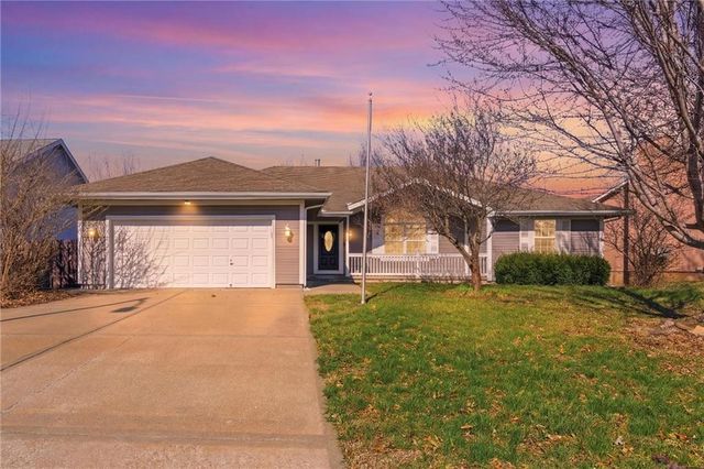 3708 Richmond Drive, Leavenworth, KS 66048