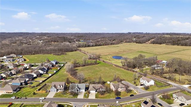 3708 Richmond Drive, Leavenworth, KS 66048