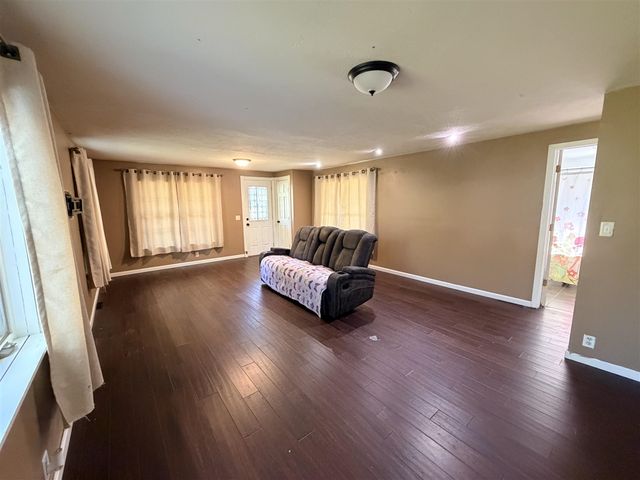 549 Academy Street, Allegan, MI 49010