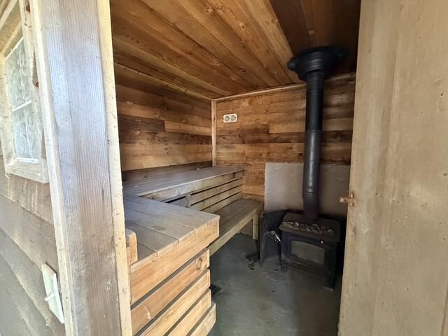 549 Academy Street, Allegan, MI 49010