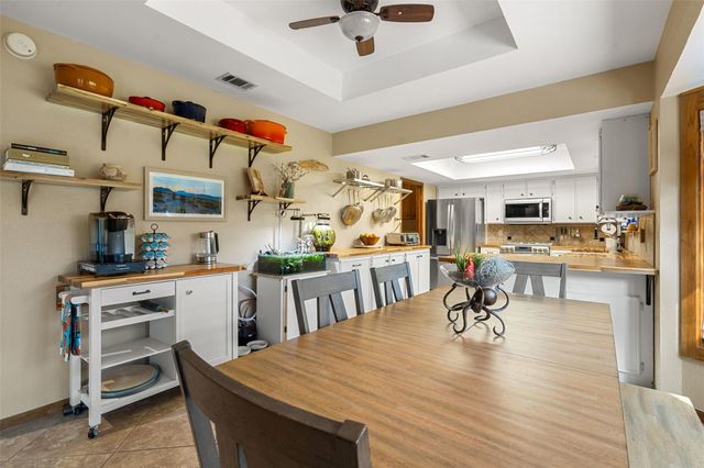 9905 Murmuring Creek DR, Austin, TX 78736