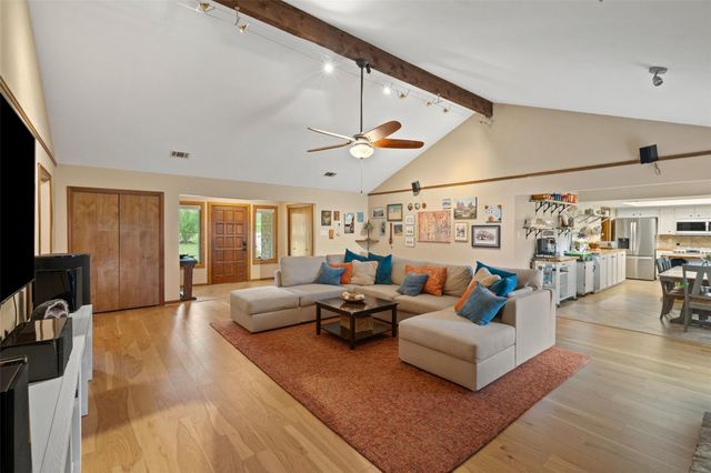 9905 Murmuring Creek DR, Austin, TX 78736