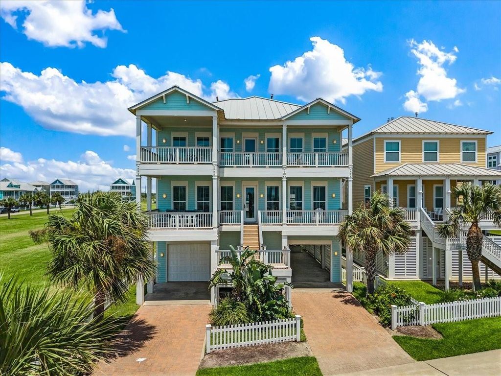 11406 Beachside, Galveston, TX 77554