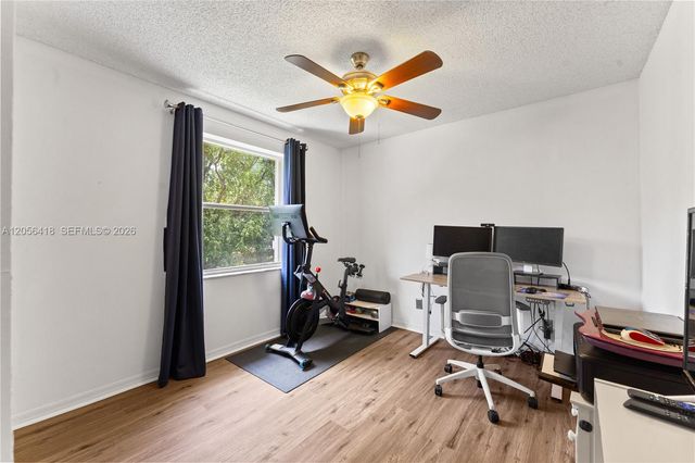 16102 Opal Creek Dr, Weston, FL 33331