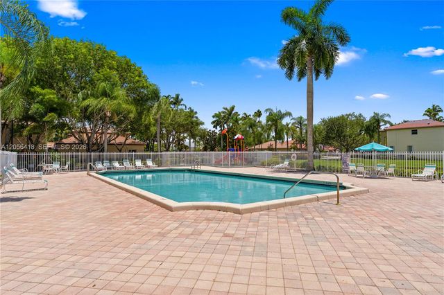 16102 Opal Creek Dr, Weston, FL 33331