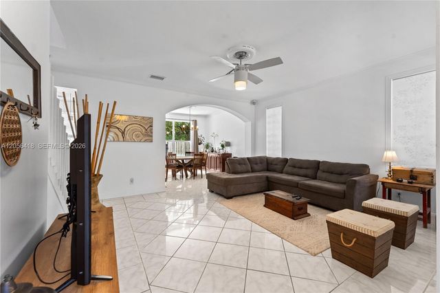 16102 Opal Creek Dr, Weston, FL 33331
