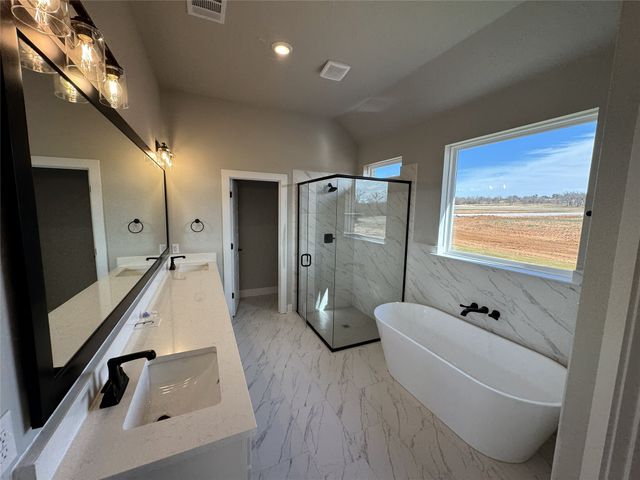 1022 Colt Road, Springtown, TX 76082