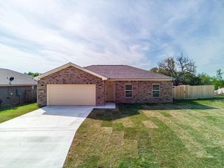 913 Blane Circle CIR, Lampasas, TX 76550
