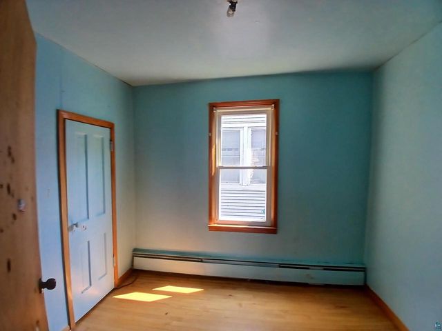 1323 Birch Ave, Superior, WI 54880
