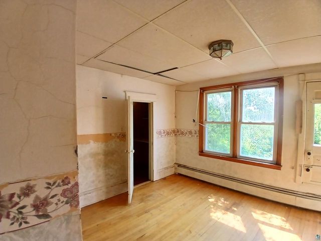 1323 Birch Ave, Superior, WI 54880