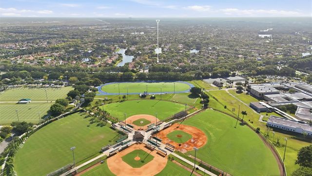 926 Opal Ter, Weston, FL 33326