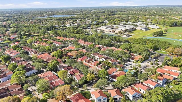 926 Opal Ter, Weston, FL 33326