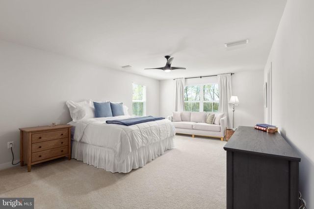 6486 HAWKEYE DR, King George, VA 22485