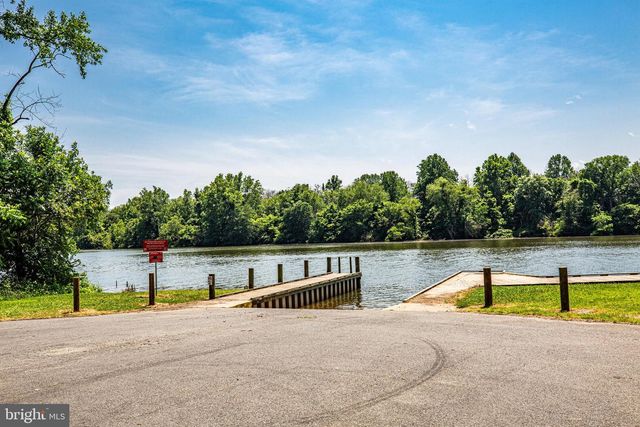 6486 HAWKEYE DR, King George, VA 22485