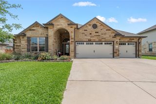 5800 Beckon Falls, Waco, TX 76708