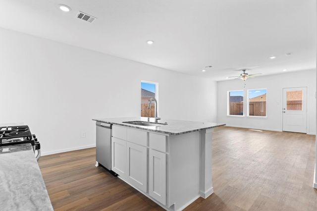 3934 El Vaquero Court, League City, TX 77573